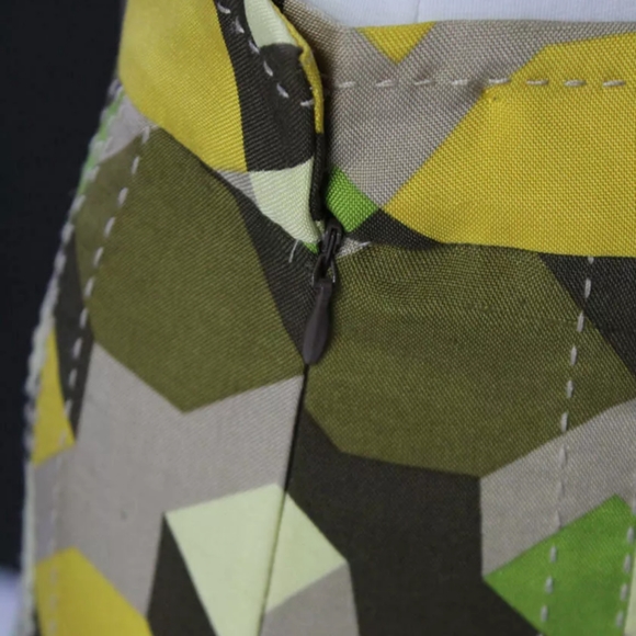 MARC JACOBS GEOMETRIC PRINT PLEATED SKIRT size 0 - Picture 4 of 8